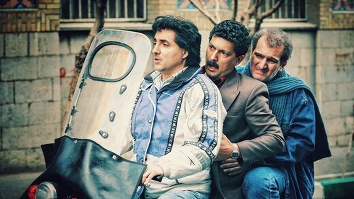فیلم سینمایی «گیج گاه» ساخته طنز عادل تبریزی یکی از شانس‌های آوردن مردم به سینماهاست و باید دید که کارگردان و تهیه کننده این فیلم ریسک اکران اثر خود را پیش از جشنواره فیلم فجر می‌کنند.