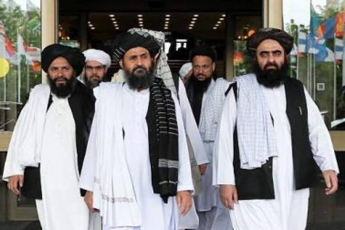 نماینده ویژه اتحادیه اروپا برای افغانستان گفت: اگر طالبان تغییر نکنند، اقدام از طریق دادگاه بین‌المللی جرایم و تحریم این گروه می‌تواند در دستور کار اتحادیه اروپا باشد.