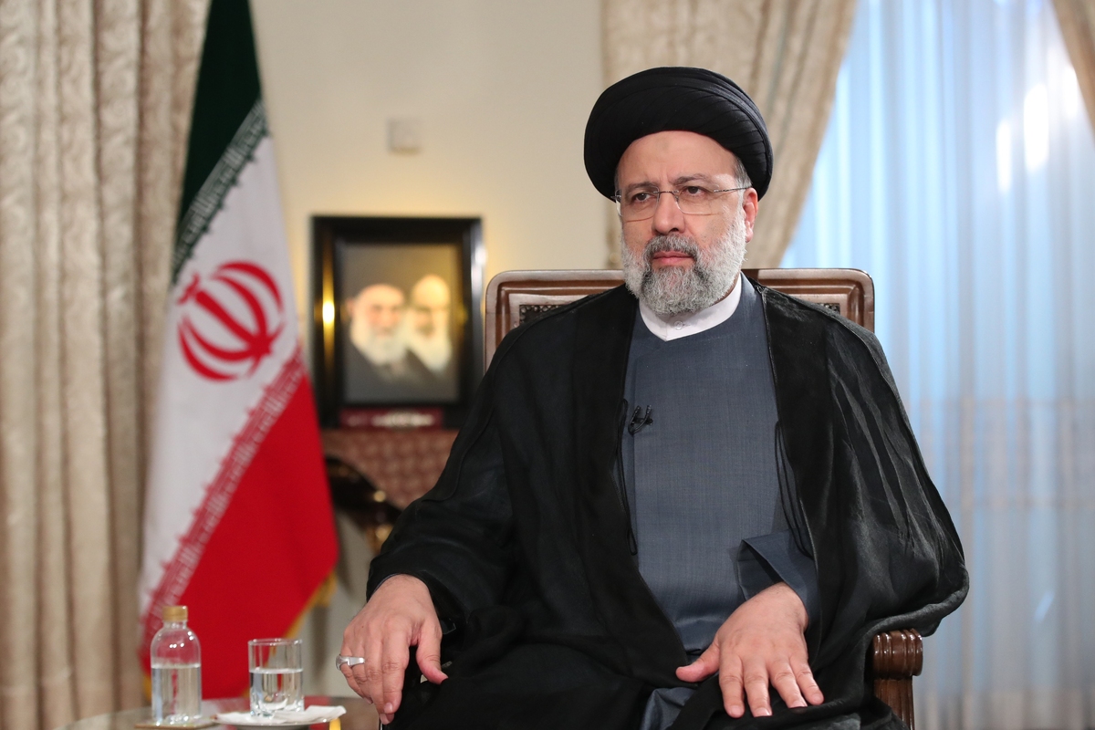 سران تعدادی از کشورها با ارسال پیام‌های جداگانه فرارسیدن عید نوروز را به رئیس‌جمهور کشورمان تبریک گفتند.