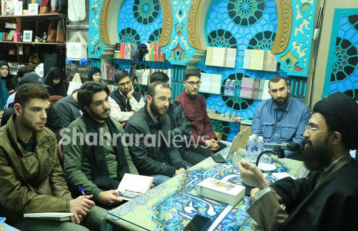 جاذبه کتاب رهبر انقلاب برای جوانان لبنانی