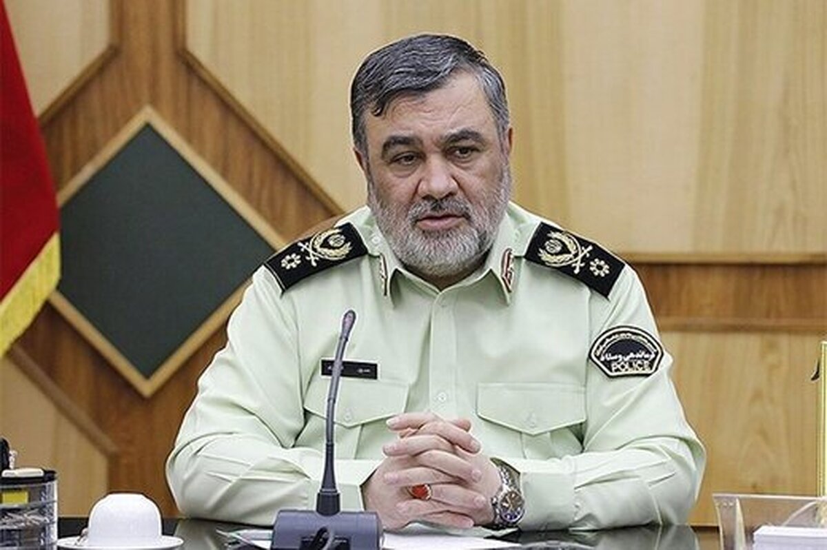 مشاور رییس ستاد کل نیروهای مسلح در امور امنیتی و انتظامی گفت: پایداری امنیت کشور نشانه اقتدار ایران اسلامی است و نقش و جایگاه فرماندهان  و همرزمان پیشکسوت در این خصوص حائز اهمیت است.