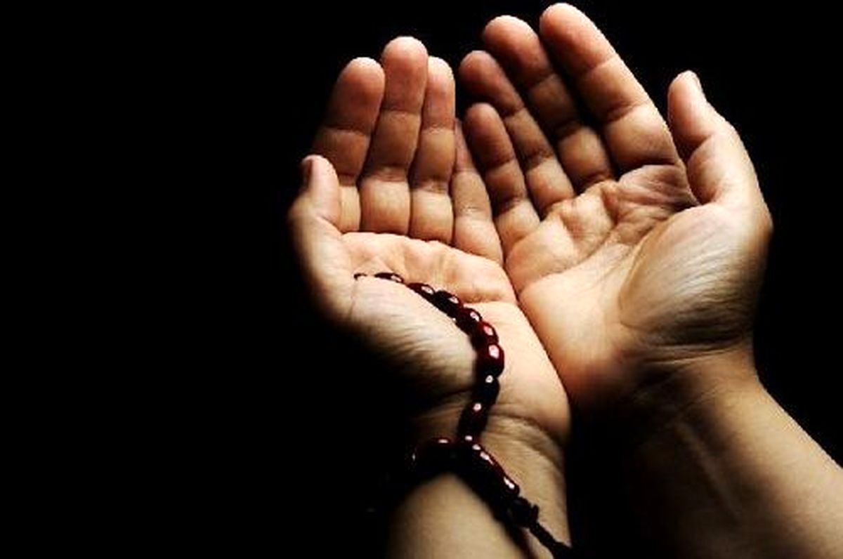 به مناسبت فرارسیدن ماه مبارک رمضان، گزیده‌ای از بیانات رهبر انقلاب درباره دعا منتشر شده است.