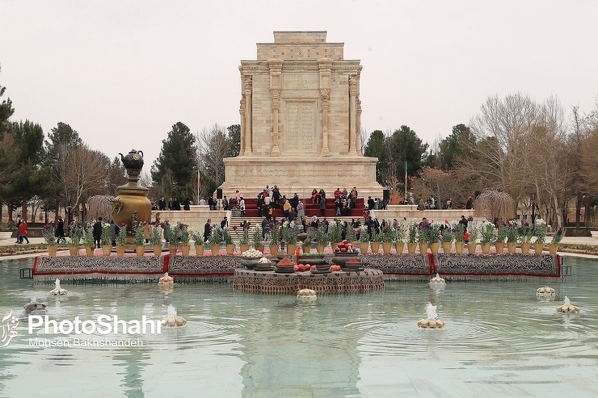مدیر کل میراث‌فرهنگی، گردشگری و صنایع‌دستی خراسان رضوی گفت: آرامگاه فردوسی با بیشترین بازدیدکننده نوروزی در صدر آمار بازدیدکنندگان از مجموعه‌های تاریخی فرهنگی و موزه‌های استان خراسان رضوی قرار دارد.