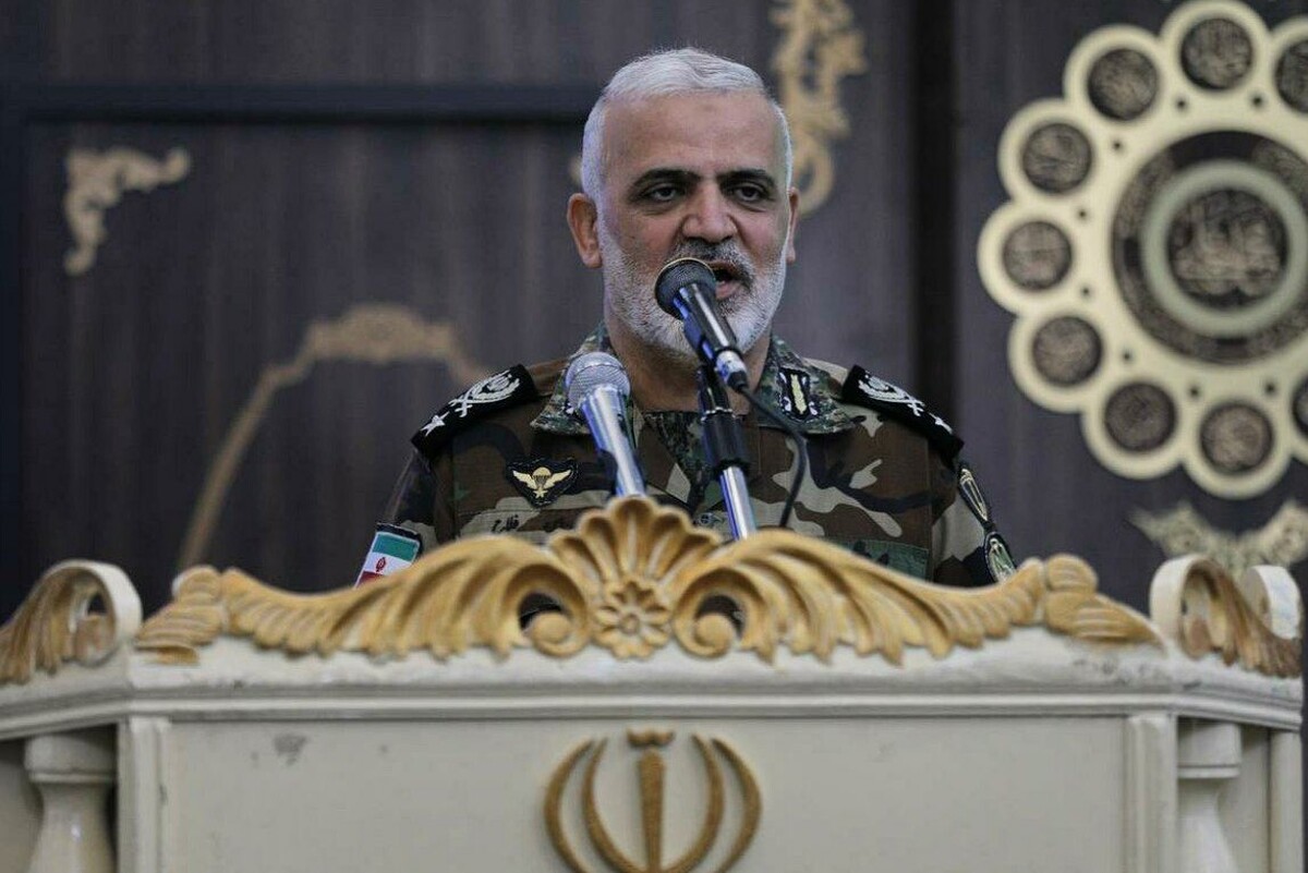 معاون نیروی زمینی ارتش: درگیر جنگ ترکیبی تمام عیار با استکبار جهانی هستیم