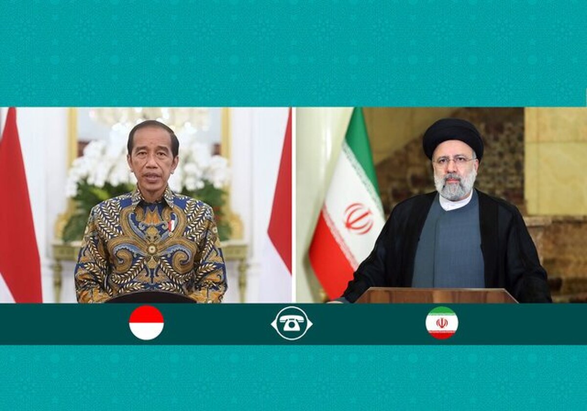 رئیس جمهور در گفت‌وگوی تلفنی با همتای اندونزیایی خود ضمن تاکید بر تقویت روابط دوجانبه، به تحولات اخیر فلسطین اشاره کرد و خواستار برگزاری اجلاس اضطراری سازمان همکاری‌های اسلامی و تصمیم‌گیری مشترک برای دفاع از ملت مظلوم فلسطین و مقابله با جنایات رژیم صهیونیستی شد.