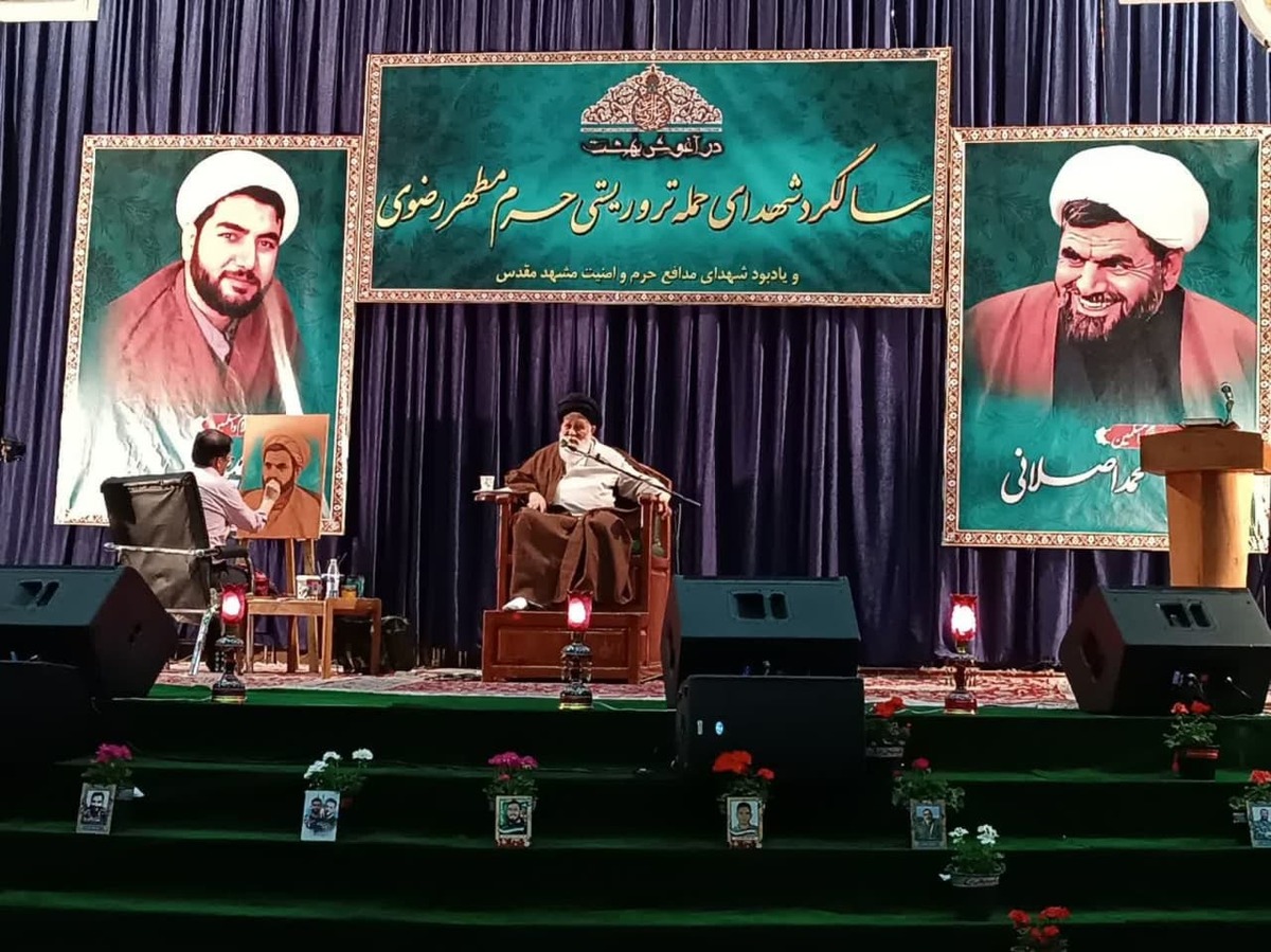 نماینده ولی فقیه در استان خراسان رضوی گفت: نقش شهیدان اصلانی و دارایی در حاشیه شهر از محرومیت‌زدایی و اردوهای جهادی بسیار مؤثرتر بود زیرا این افراد کاری کردند تا زمینه فرهنگی و ولایتمداری در مناطق حاشیه شهر محفوظ بماند و در برابر هر هجمه فرهنگی که قصد فروپاشی هویت دینی مردم را داشت، مقاومت می‌کردند.