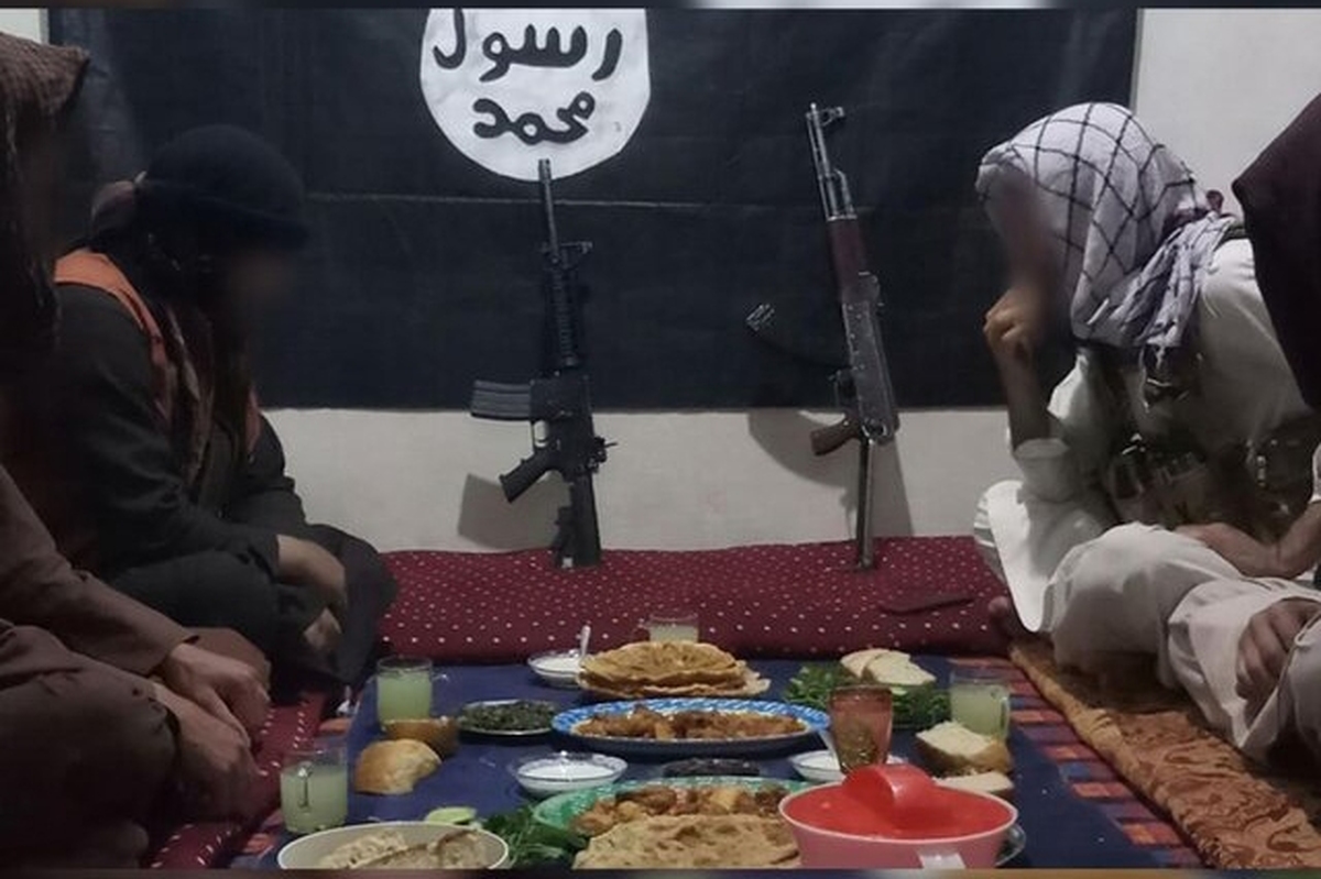 نشریه ژاپنی نیکئی آسیا در مطلبی نوشته است که دستگاه تبلیغاتی شاخه خراسان داعش پس از تسلط طالبان در افغانستان تقویت شده است و این گروه در نشریه‌های خود، آمریکا را به حمله به سبک حمله‌های یازدهم سپتامبر تهدید می‌کند.