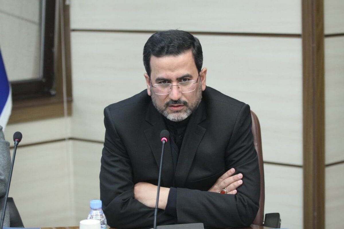 معاون صنایع عمومی وزارت صنعت، معدن و تجارت گفت: سال ۱۴۰۱ کشورمان در بخش صنعت هم رشد تولید، هم رشد اشتغال صنعتی و هم رشد صادرات را تجربه کرد. به طور دقیق‌تر در بخش صنعت در برخی فصل‌ها به رشد ۱۱.۶ درصدی دست یافته‌ایم.