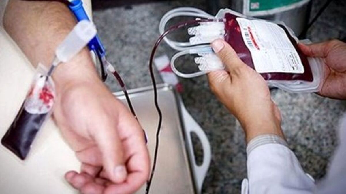پلاکت یکی از فرآورده‌های خون است و با توجه به اینکه عمر مفید این فرآورده سه تا پنج روز است، برخی بیماران که امکان ساخت آن را ندارند، نیاز به تزریق مکرر پلاکت دارند تا دچار خونریزی نشوند.