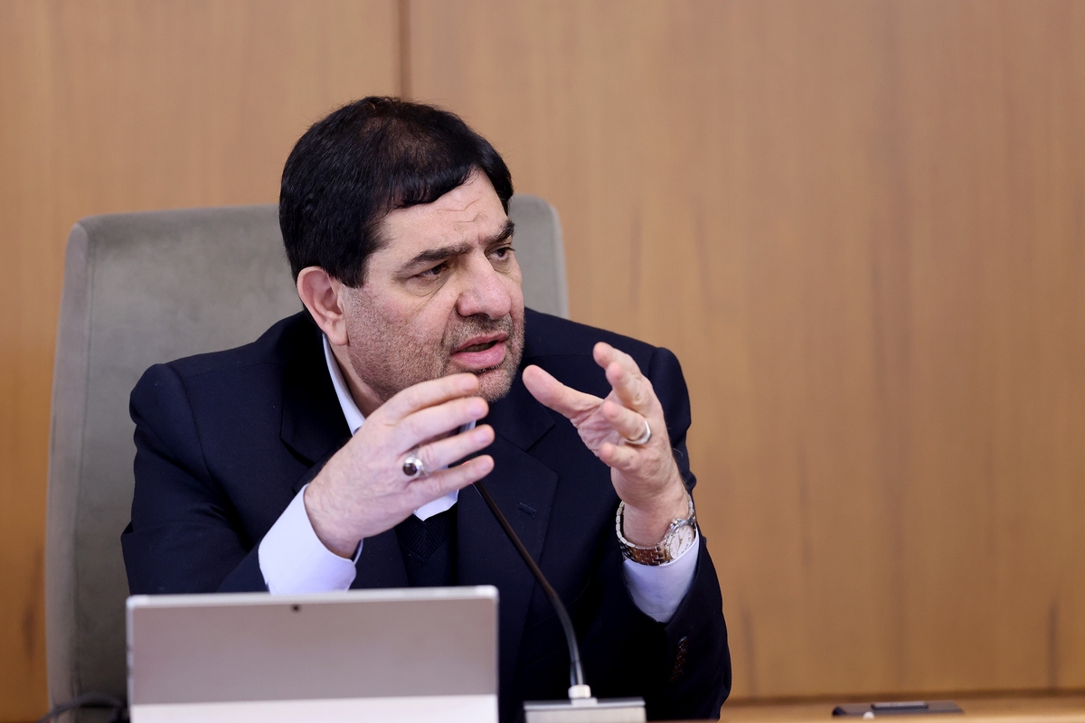 معاون اول رئیس‌جمهور گفت: برنامه تفصیلی وضعیت حضور دولت در بخش‌های مختلف صنعتی و اقتصادی، پس از بیانات مقام معظم رهبری در دیدار تولید کنندگان و کارآفرینان در بهمن ماه سال گذشته در دستور کار قرار گرفته و در حال آماده‌سازی است.