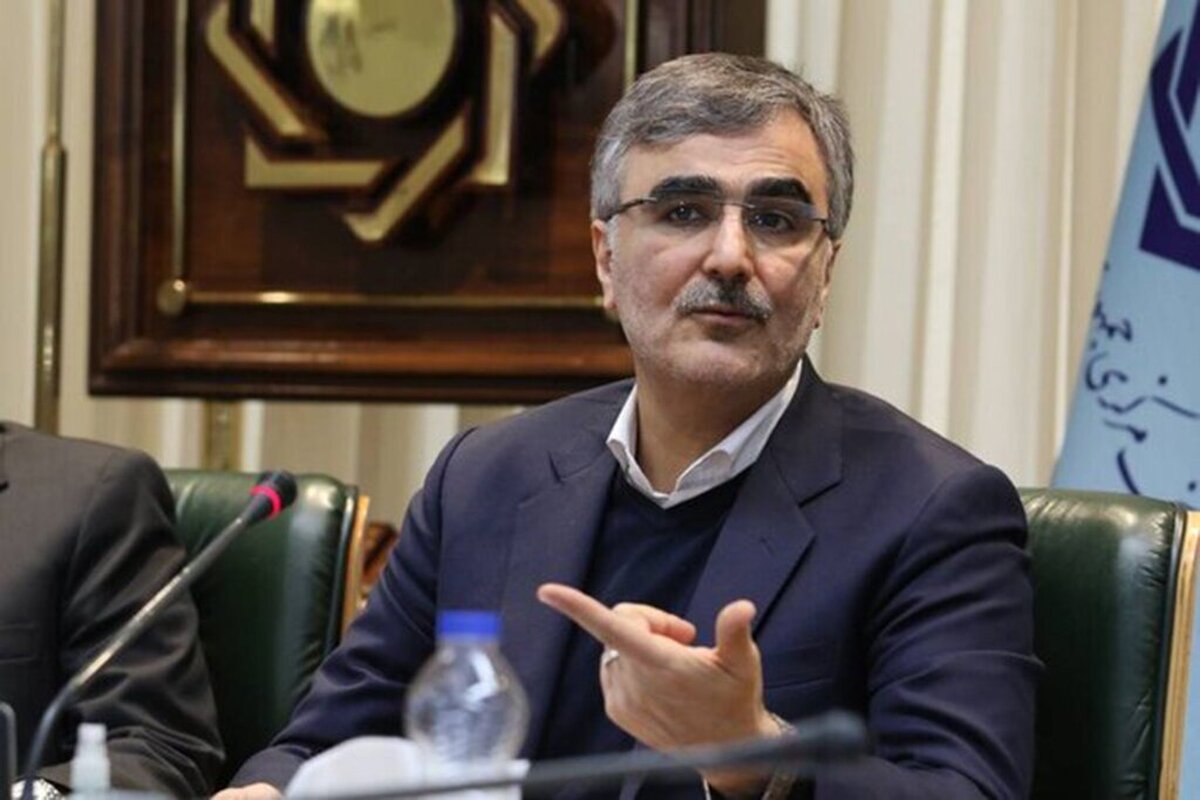 رئیس کل بانک مرکزی تاکید کرد: نرخ‌های تلگرامی ارز ساختگی و تحریف شده است و هیچکدام از نیازهای کشور با این نرخ تامین نمی‌شود.