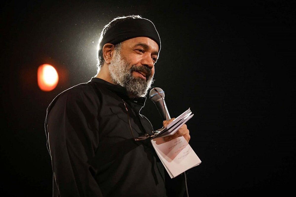 حاج محمود كريمی که در شب های ماه مبارک رمضان در حرم مطهر رضوی به مناجات خوانی می پردازد، و بخش هایی از نامه امیرالمومنین (ع) به مالک اشتر را نیز بازخوانی می کند، به گلایه برخی مسئولین بابت خواندن این نامه پرداخت.