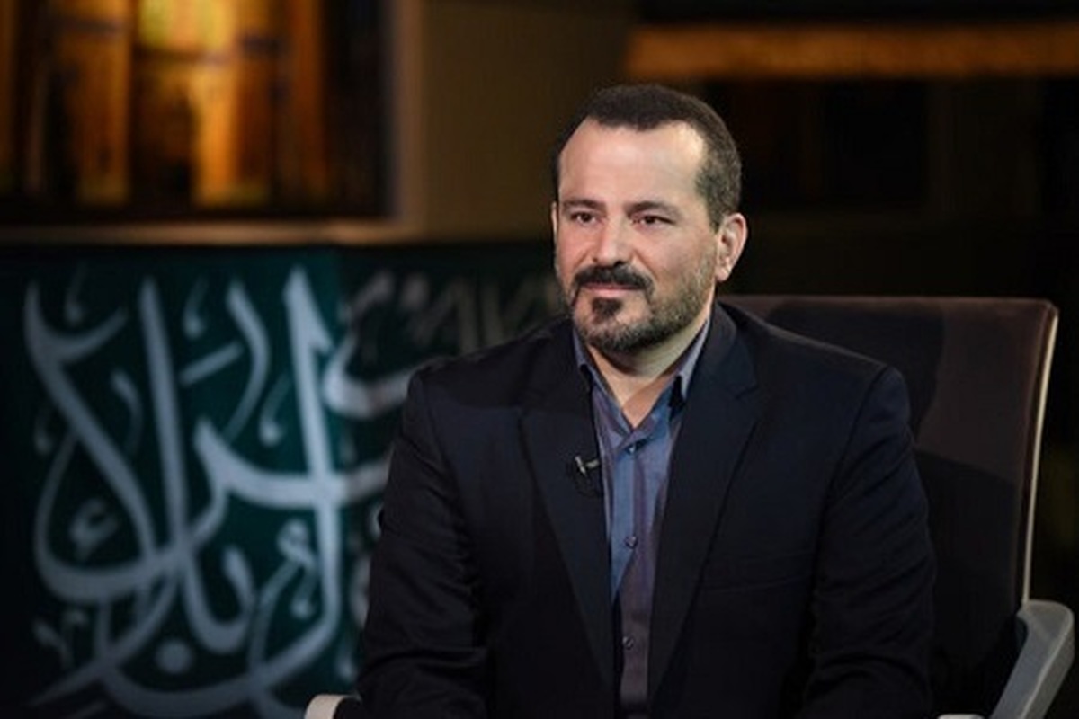 عباس موزون مجری و تهیه‌کننده برنامه «زندگی پس از زندگی» در یک گفت‌وگوی زنده مجازی از واکنش‌های تند مخالفان حجاب نسبت به مهمانان برنامه‌اش خبر داد.