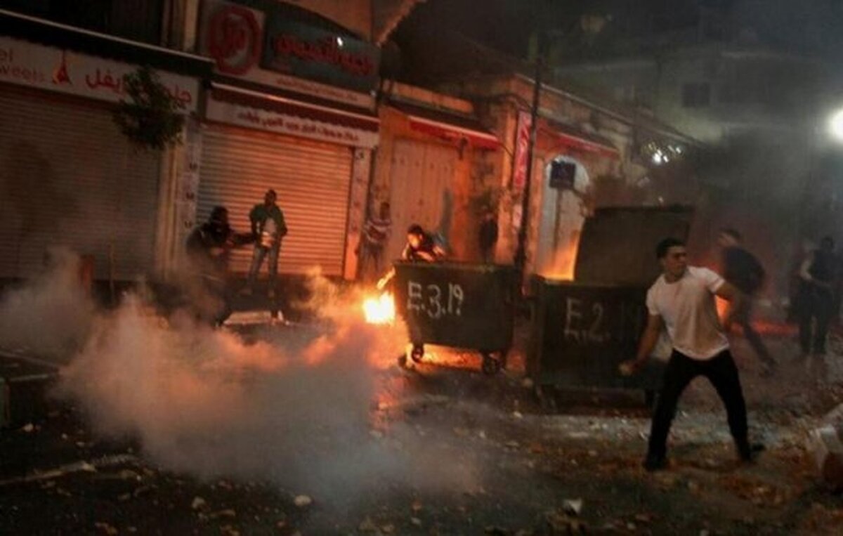 هلال احمر فلسطین دوشنبه‌شب در بیانیه‌ای از افزایش تعداد مجروحان درگیری امروز شهرک «بیتا» در جنوب نابلس به ۲۱۶ فلسطینی خبر داد.