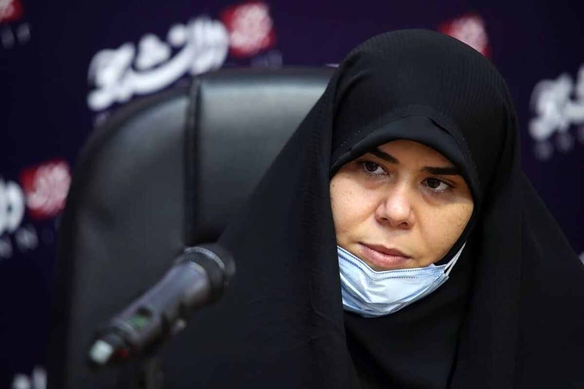 رئیس فراکسیون زنان و خانواده مجلس شورای اسلامی ضمن بیان روایت کوتاهی از آن‌چه در این مدت در خصوص تصویب لایحه پیشگیری از آسیب دیدگی و ارتقای امنیت زنان تجربه کرده است توضیحاتی ارائه کرد.