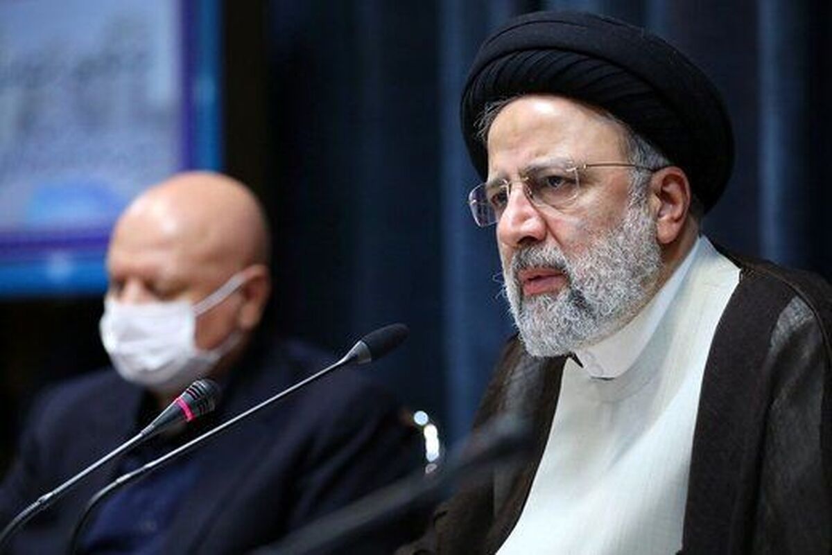 رئیس جمهور از اقدامات صورت گرفته برای جلوگیری از مدیریت کسری بودجه و رفع ناترازی‌های مالی در سال گذشته خدمات میرکاظمی در این زمینه را مورد تجلیل قرار داد.