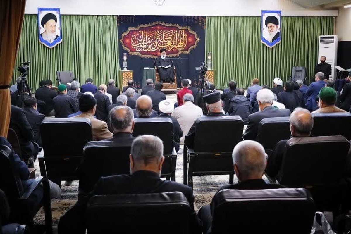 نماینده ولی فقیه در استان خراسان رضوی گفت: نفاق سازمان مجاهدین خلق پیچیده‌ترین نوع آن بود که فردی آیه قرآن را میخواند اما با این هدف که از کلام خدا برای توجیه مانیفست باطل خود استفاده کند. با این حال، امام عظیم‌الشأن ملت، آن‌ها را شناخت و به هر ترتیب، رسوایشان کرد.