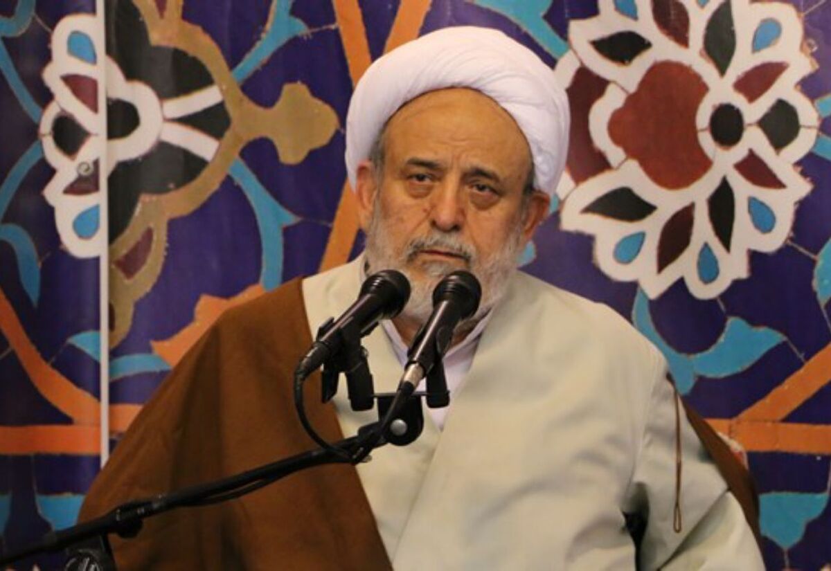 حجت‌الاسلام انصاریان گفت: من باور ندارم اما اگر مسئله بی‌حجابی لجبازی باشد، به مردم و نیروها برنمی‌گردد، به آیات سوره نور و احزاب برمی‌گردد و به خدا برمی‌گردد. جرم خدا چیست که با او لجبازی می‌کنید؟