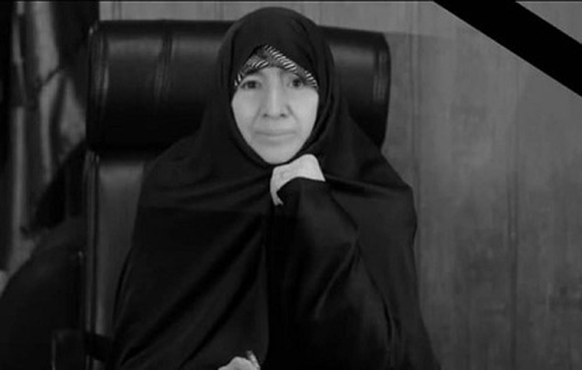 صدیقه اعتماد سعید، مدیر شبکه رادیویی سلامت دار فانی را وداع گفت.