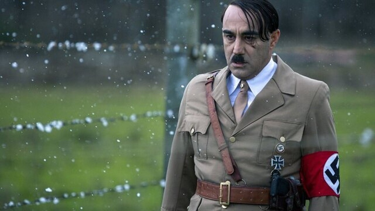 همزمان با اکران فیلم «جنگ جهانی سوم» در سینماها، از پوستر رسمی این فیلم رونمایی شد.