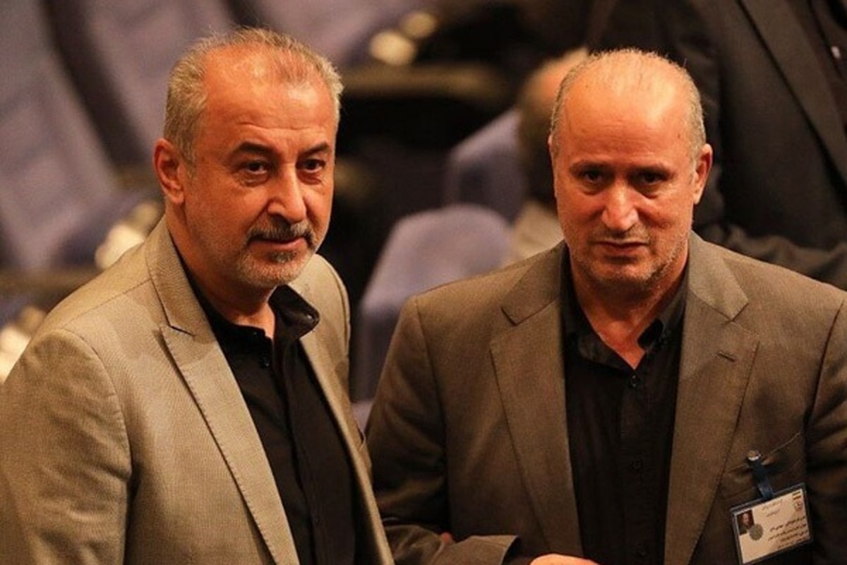 مدیرعامل باشگاه پرسپولیس به رئيس فدراسیون فوتبال کم توجهی کرد.