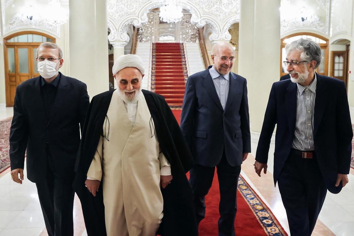 روز گذشته جلسه قالیباف رئیس مجلس شورای اسلامی با روسای مجالس گذشته برگزار شد.