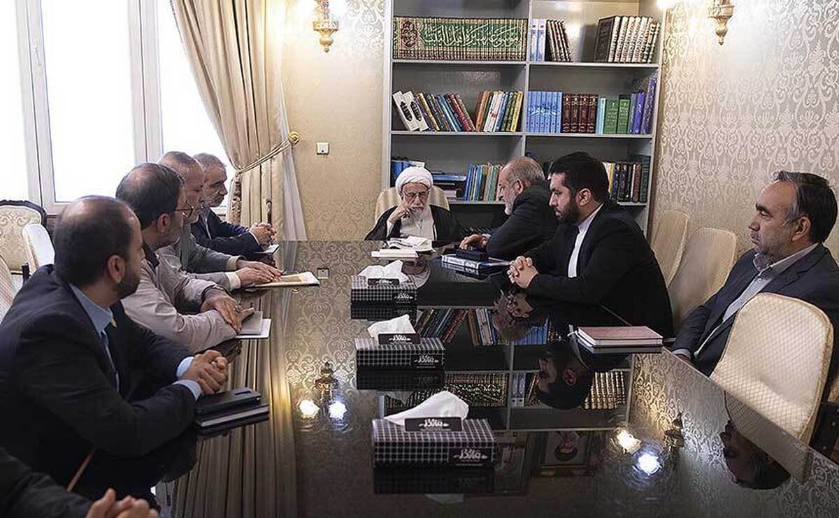 سخنگوی شورای نگهبان گفت: در اولین نشست مشترک وزارت کشور و شورای نگهبان درباره مسائل انتخابات پیش‌رو مانند اصلاح قانون انتخابات و تدابیر و راهبرد‌های مدنظر مقام معظم رهبری بحث و تبادل نظر شد.