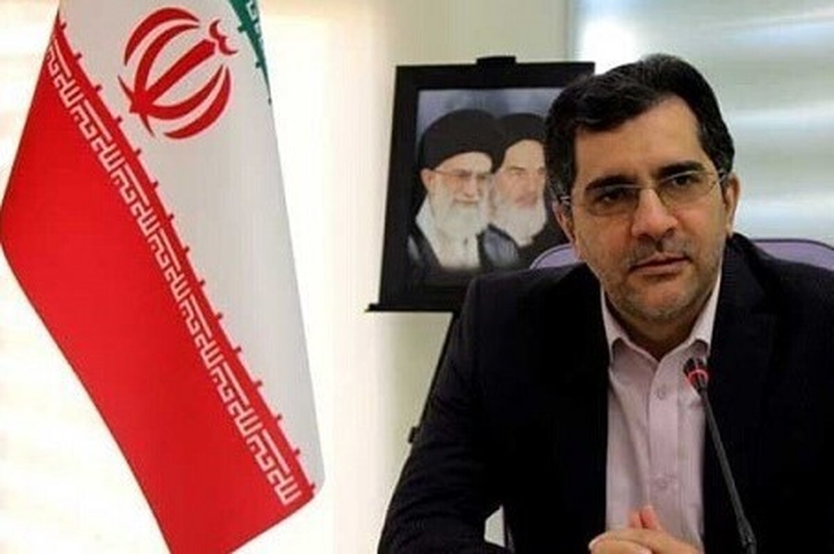 رئیس جمهور بنا بر مصوبه هیأت امنای صندوق نوآوری و شکوفایی و با عنایت به سوابق و تجارب ارزشمند محمدصادق خیاطیان یزدی، وی را به عنوان «رئیس و عضو هیأت عامل صندوق نوآوری و شکوفایی» منصوب کرد.
