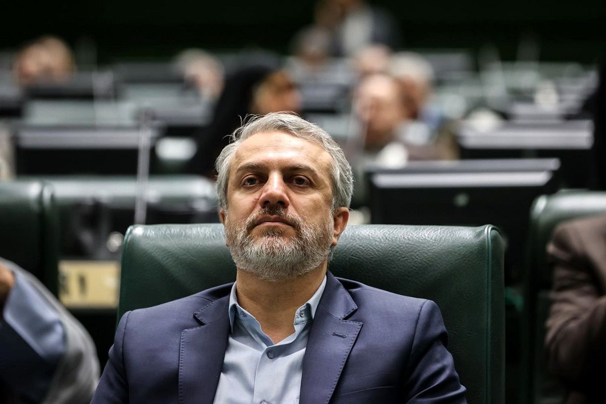 عضو کمیسیون صنایع مجلس گفت: طبق پیش‌بینی ها، اقای فاطمی‌امین حداقل با ۱۶۰ رای استیضاح خواهد شد که این عدد می‌تواند تا ۲۰۰ نفر هم افزایش پیدا کند.