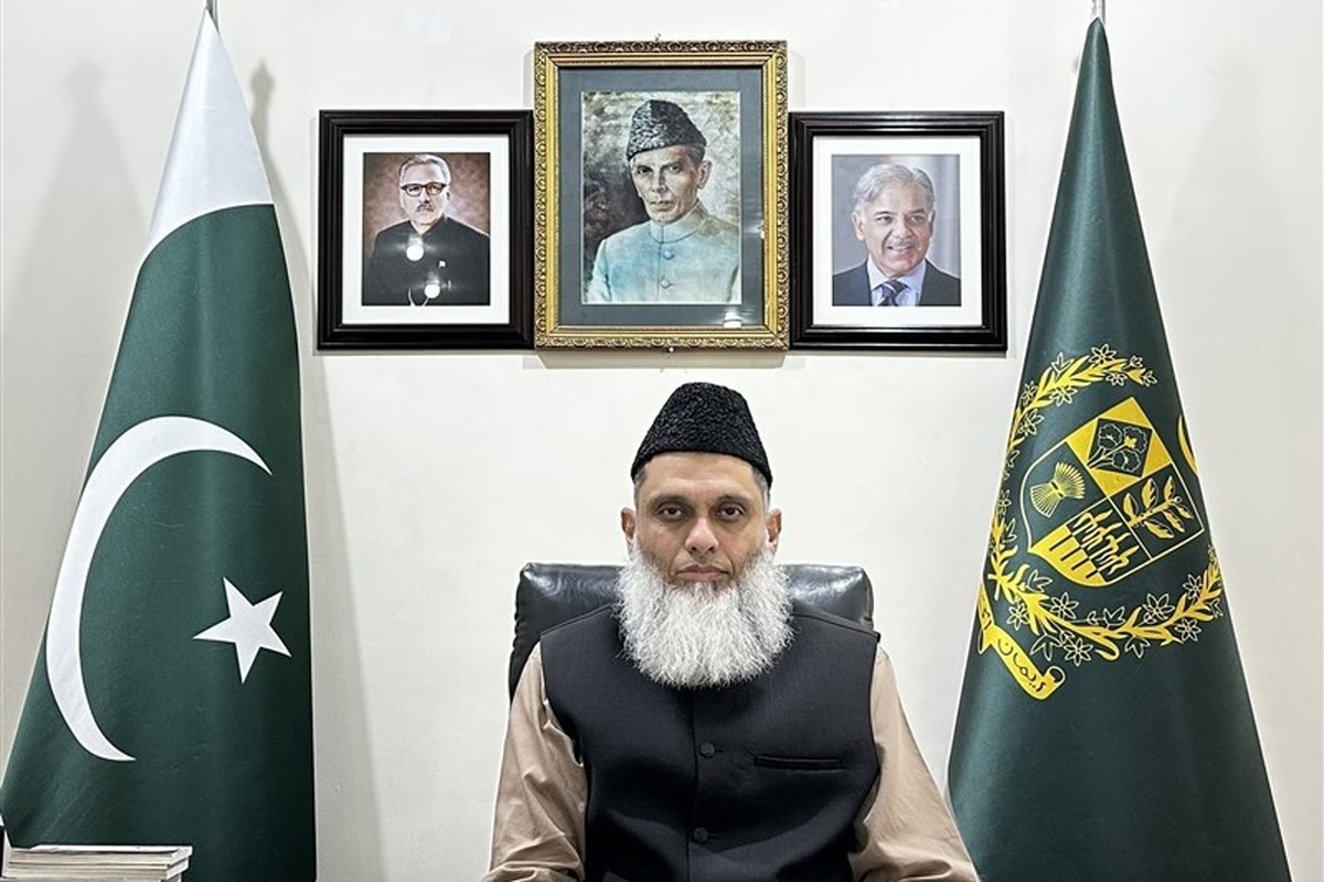 یک دیپلمات ارشد وزارت خارجه پاکستان به آمو می‌گوید که عبیدالرحمان نظامانی، کاردار سفارت پاکستان برای افغانستان نزدیک به یک هفته است که به کابل برگشته است.