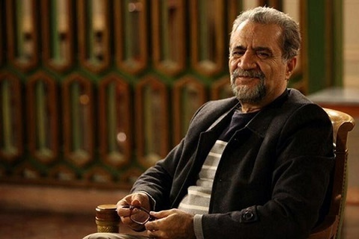 کتاب «علی کوچولو، کمد و ماهی» شامل ۲ سروده از مصطفی رحماندوست شاعر و نویسنده نام آشنای کودک و نوجوان در بازار کتاب کودک عرضه شد.
