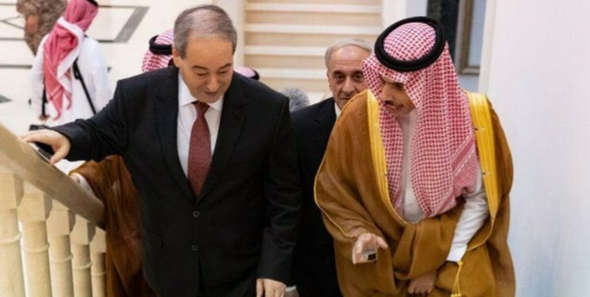 وزیر خارجه عربستان سعودی پس از ۱۲ سال وارد دمشق شد و با رئیس‌جمهور سوریه دیدار کرد.