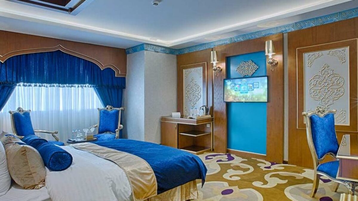 مسئول کمیته نظارت ستاد هماهنگی خدمات سفر کشور با اشاره به الزام تاسیسات گردشگری بر رعایت قیمت‌های مصوب بر تشدید نظارت و برخورد با مراکز غیرمجاز و متخلف تاسیسات گردشگری تاکید کرد.