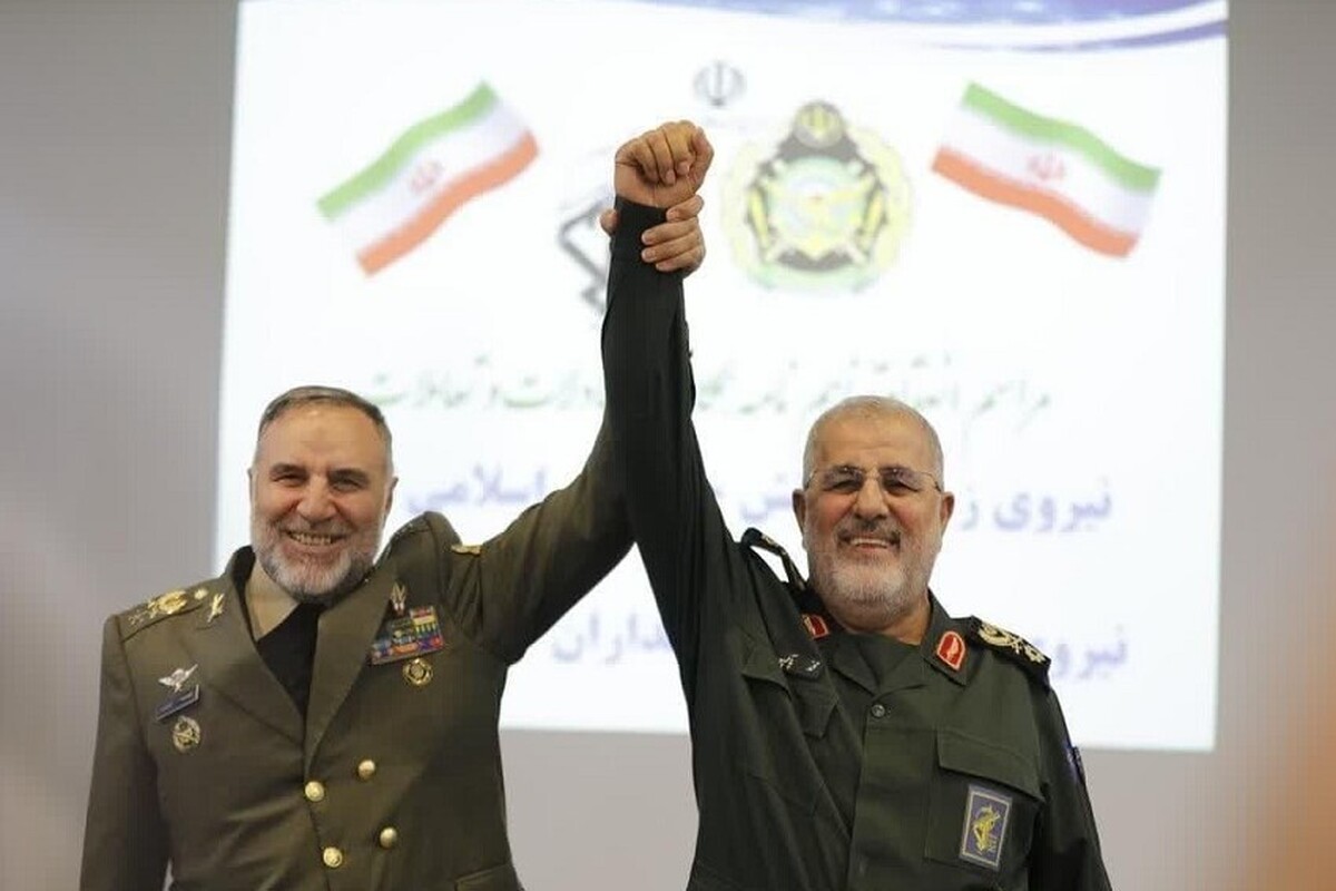 تفاهم‌نامه گسترش همکاری و هم‌افزایی بین نیرو‌های زمینی ارتش و سپاه امضا شد