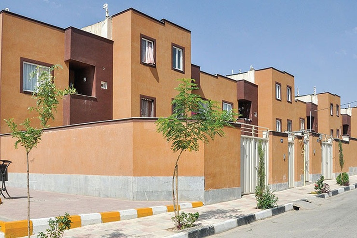 درخواست احداث مجموعه ورزشی روباز  در شهرک مهرگان مشهد و پاسخ مسئولان.