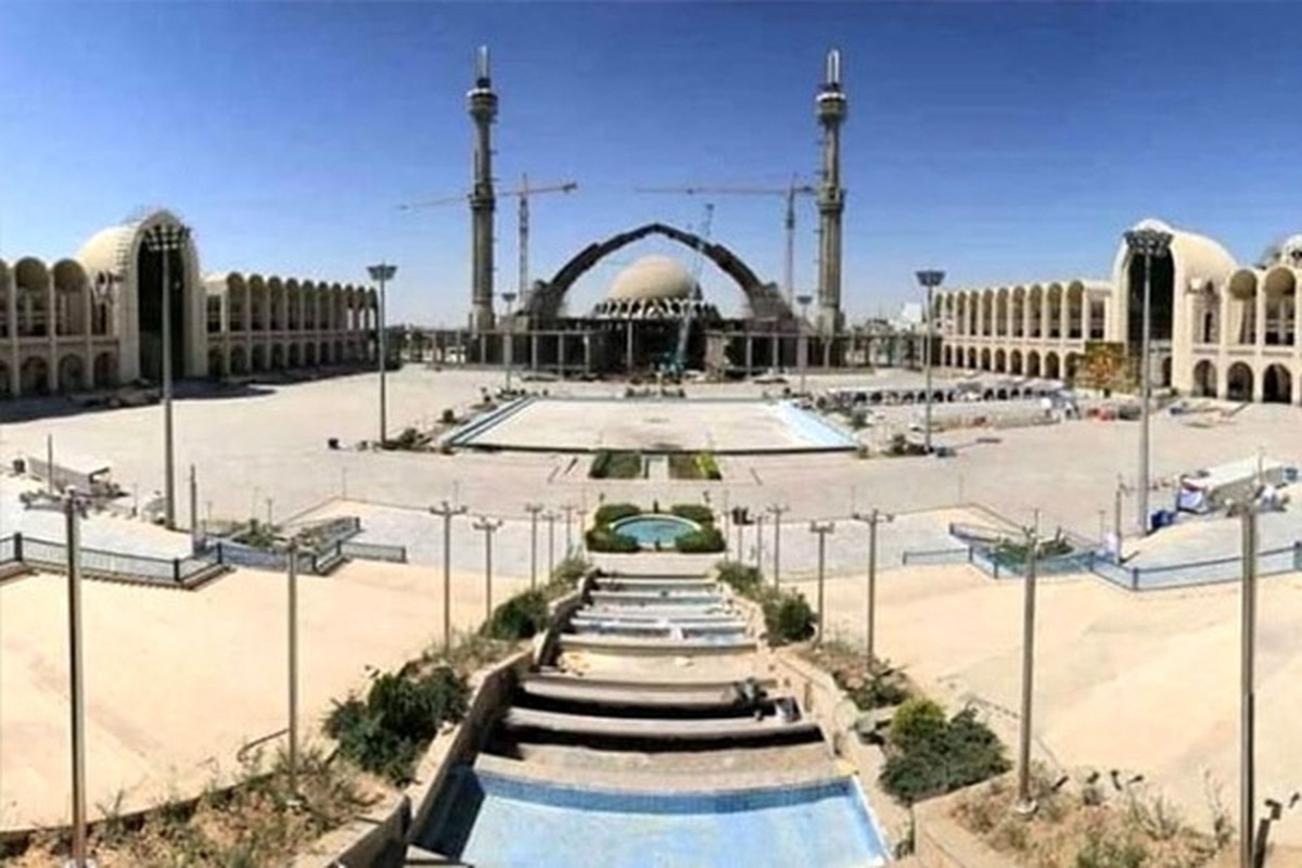 رئیس پلیس راهور تهران از ممنوعیت تردد و توقف در اطراف مصلی تهران در روز عیدفطر خبر داد.