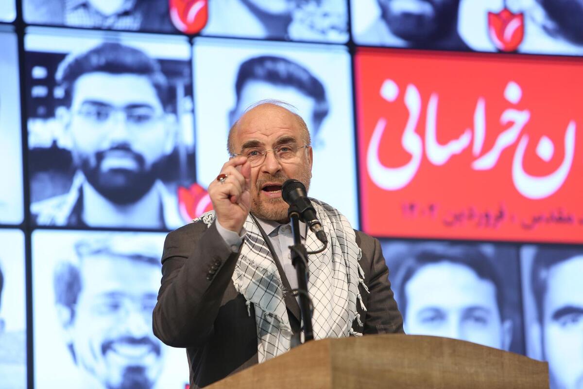 رئیس مجلس شورای اسلامی در همایش «یاران خراسانی» در مشهدمقدس گفت: حل مشکلات اقتصادی و فرهنگی امروز و مسائل کشور را باید براساس همان الگویی که باعث موفقیت‌ها در دوران دفاع مقدس شده بود دنبال کنیم.