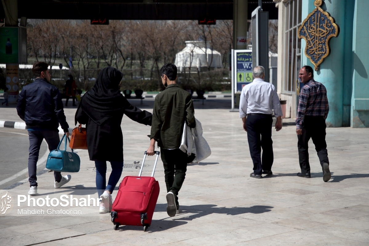 معاون گردشگری وزارت میراث‌فرهنگی، گردشگری و صنایع‌دستی ضمن آماده‌باش ۲۷ دستگاه اجرایی دولت به منظور خدمت‌رسانی به هموطنان در ایام تعطیلات پیش رو ویژه عید سعید فطر، پیش‌بینی گسترش سفر‌های داخلی به سمت غرب و شمال غرب کشور را مطرح کرد.
