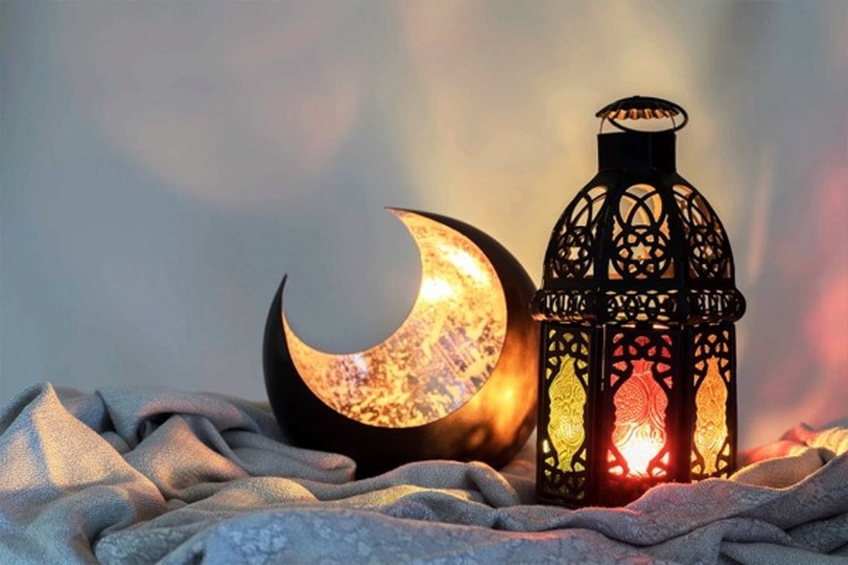 هلال ماه شوال رؤیت نشد؛ فردا آخرین روز ماه مبارک رمضان است.