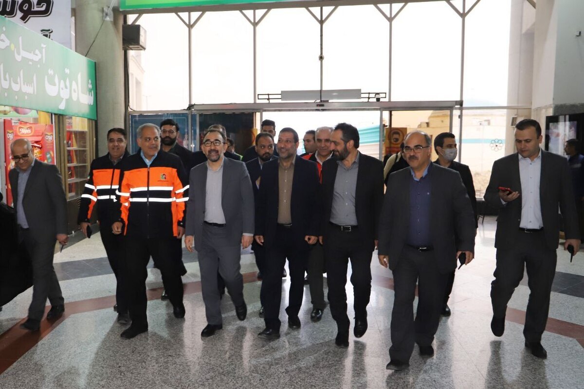 مدیران شهری و استانی خراسان رضوی عصر امروز دوشنبه از نحوه خدمات رسانی به زائران بازدید کردند.
