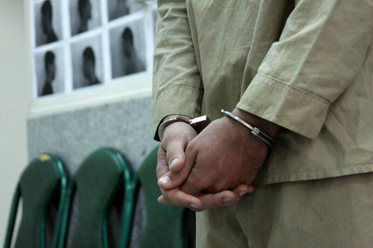 پدر و پسر بر اثر تیراندازی در شهرک افشین اسلامشهر به قتل رسیدند.
