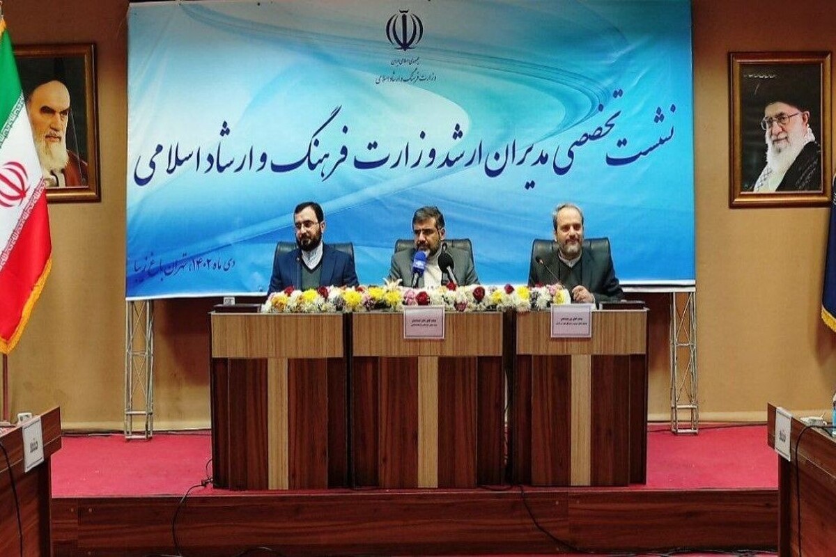 وزیر فرهنگ و ارشاد اسلامی، گفت: اسناد موسیقی، سینما و هنر‌های تجسمی بعد از سال‌ها و بعضاً مطالبات بیست سی ساله مورد مطالبه بوده است که در حال گردآوردی و تصویب است.