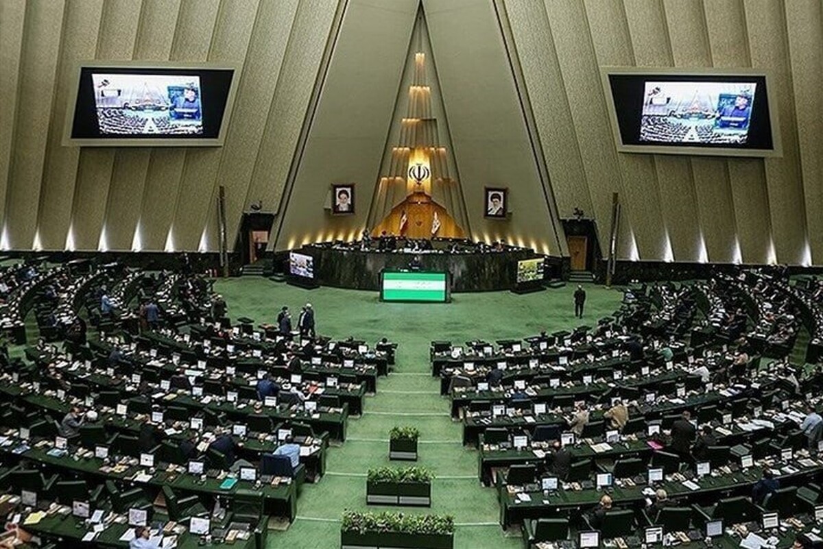 مجلس فردا سیاست‌های ارزی بانک مرکزی را بررسی می‌کند