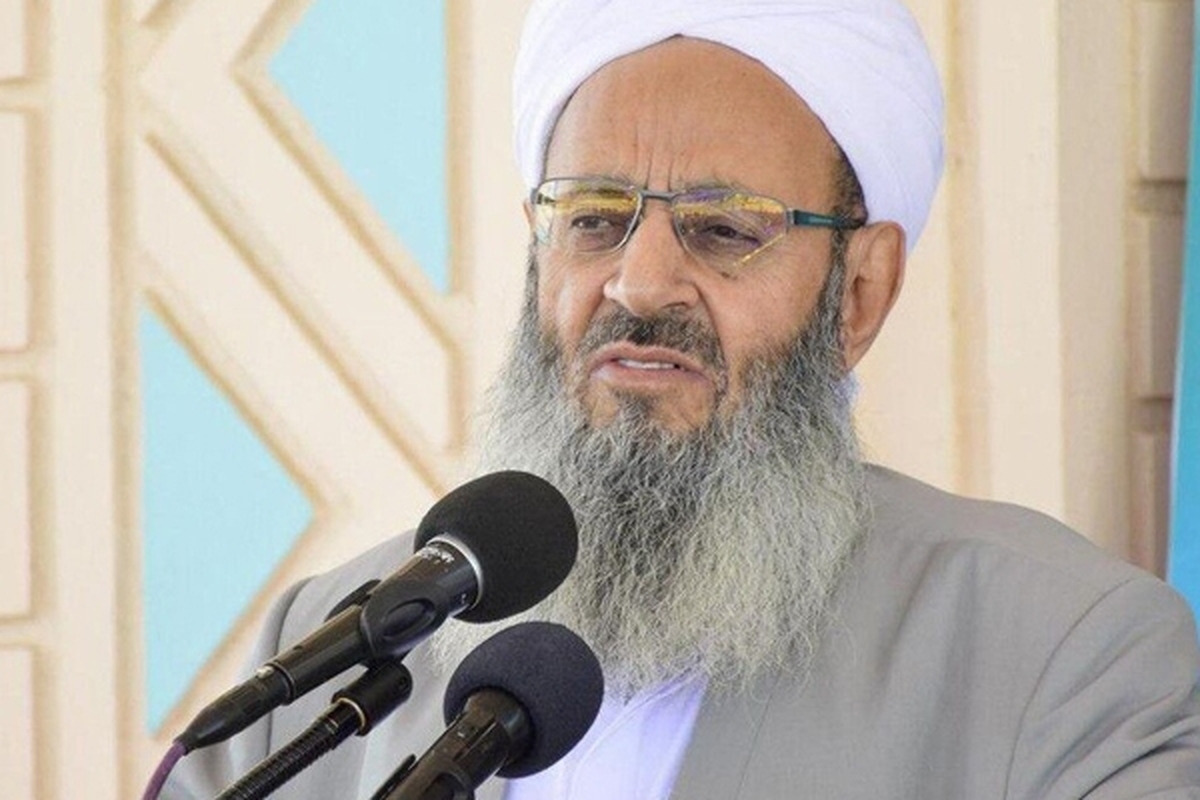 مولوی عبدالحمید، امام‌جماعت مسجد مکی زاهدان، با صدور بیانیه‌ای حادثه تروریستی کرمان را محکوم کرد.