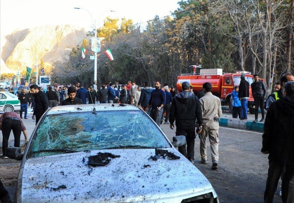 معاون امنیتی وزیر کشور، درباره جزئیات دستگیری مظنونان انفجار تروریستی در کرمان گفت: تعدادی از عاملان انفجار حادثه تروریستی کرمان در ۵ استان دستگیر شده‌اند.