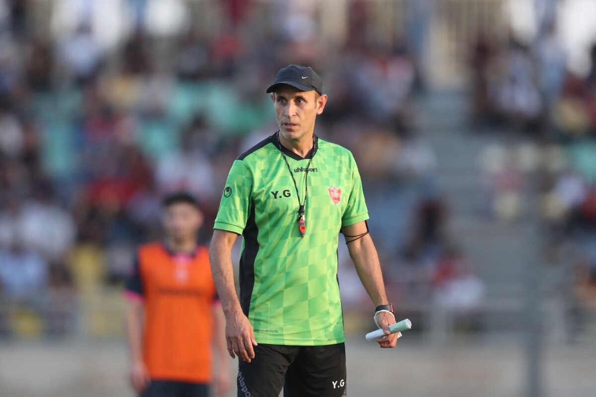 سرمربی پرسپولیس قرار نیست از حقش کوتاه بیاید و تخفیف نمی‌دهد.