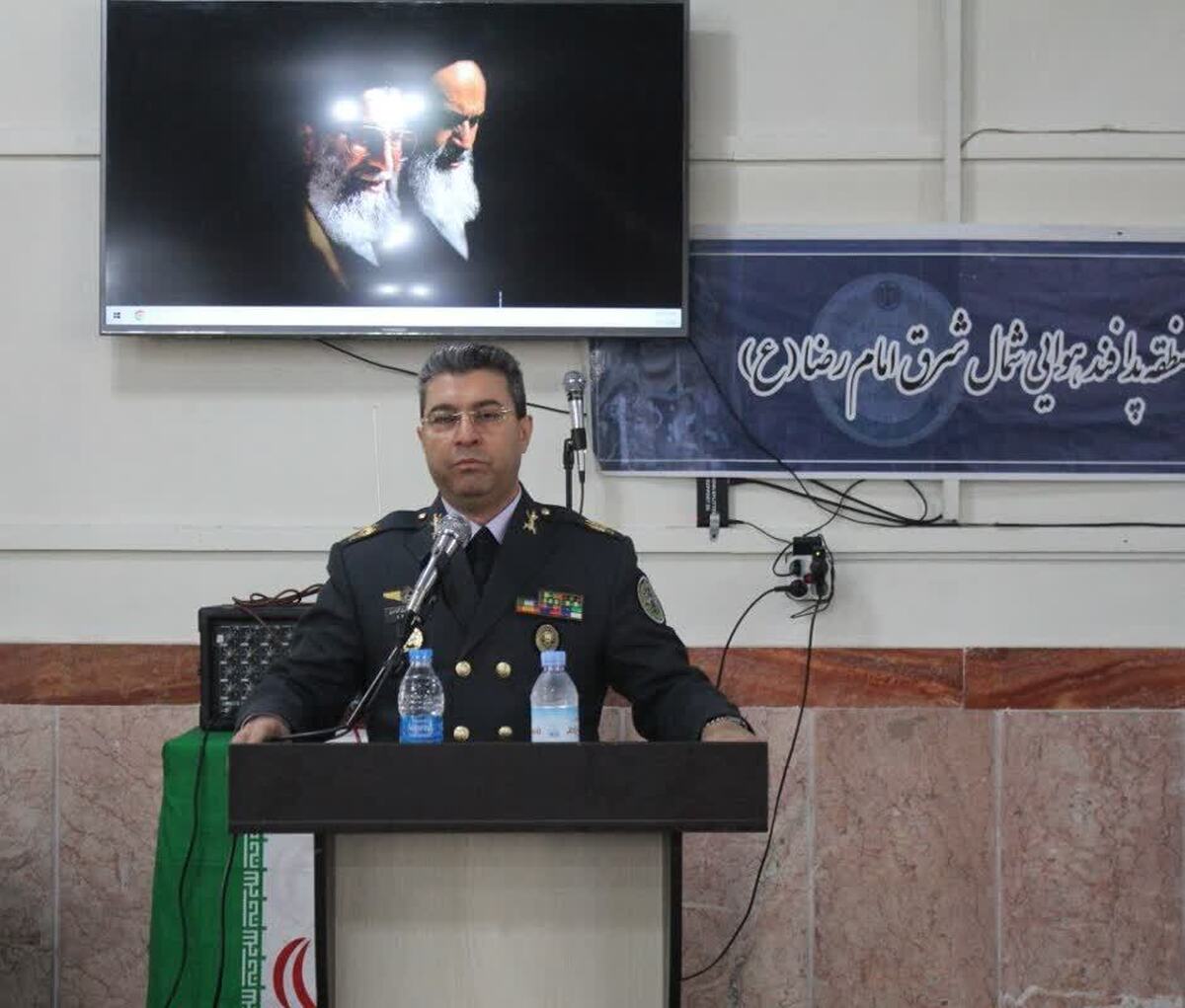 جانشین منطقه پدافند هوایی شمال شرق گفت: فلسفه و ضرورت خدمت مقدس سربازی دفاع از استقلال، تمامیت جمهوری اسلامی، ایجاد نظم و انضباط و کمک در تأمین امنیت جامعه است.