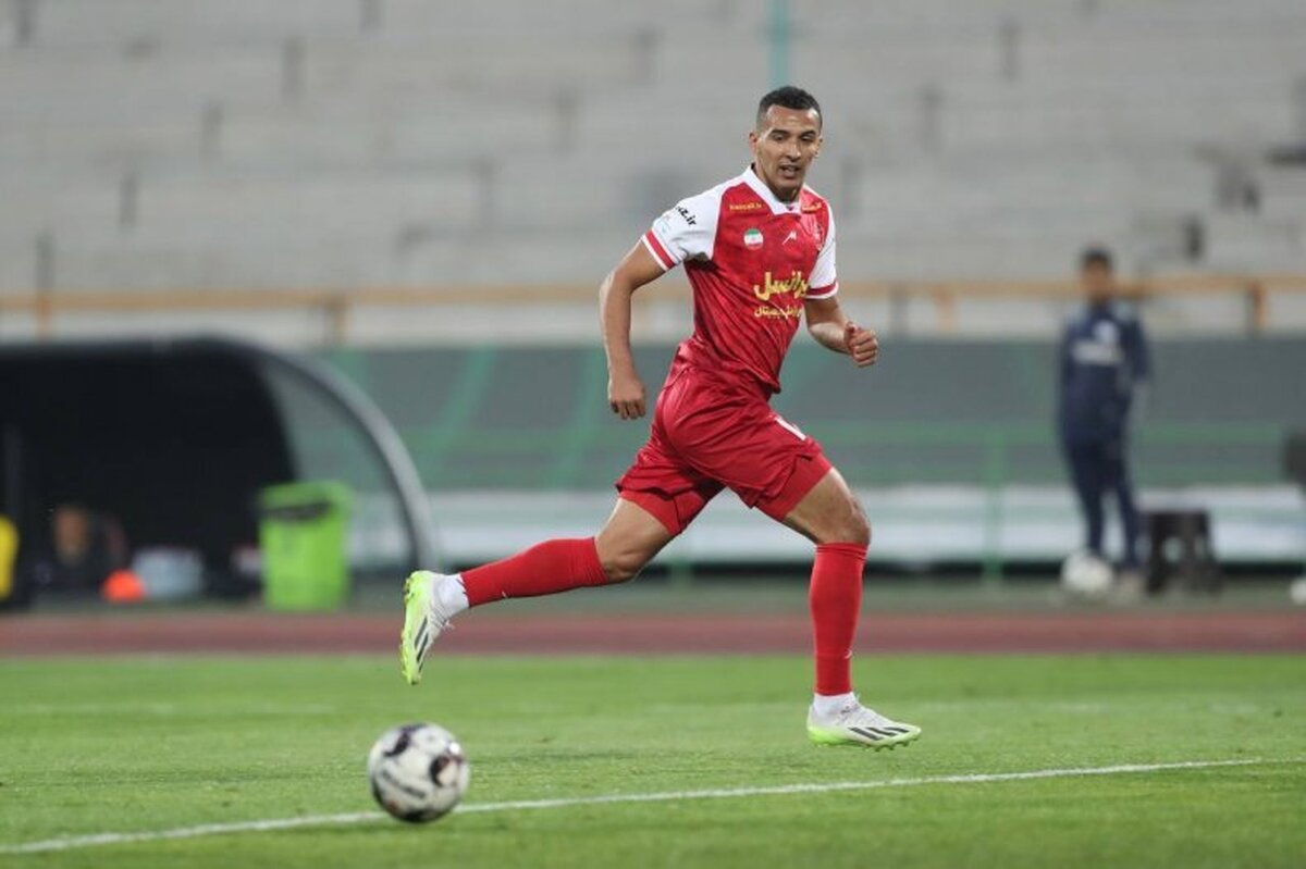 باشگاه پرسپولیس قصد دارد برای جدایی نبیل باهویی با او توافق کند.