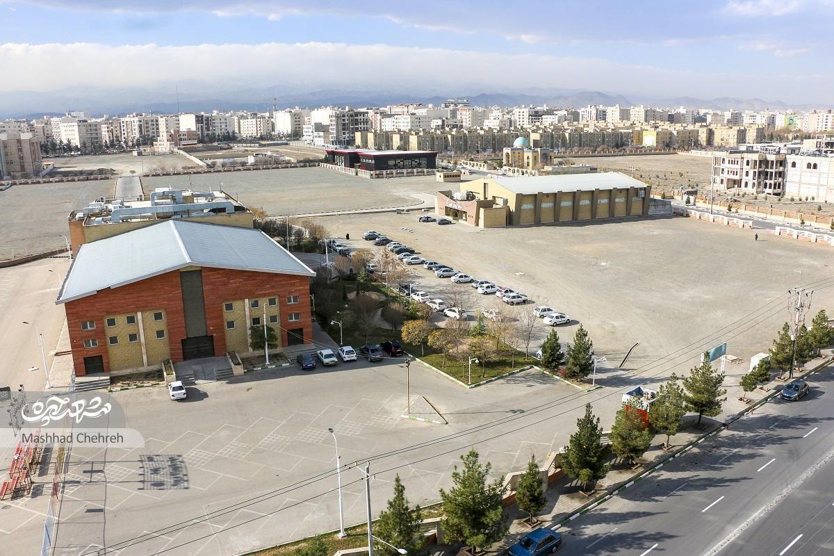 رئیس کمیسیون ورزش و جوانان شورای اسلامی شهر مشهد مقدس از آغاز عملیات اجرایی کلان پروژه کمپ ورزشی شهدای شهرداری در منطقه ۱۲ به عنوان بزرگترین مجموعه اقامتی و ورزشی شهر در ماه جاری خبر داد.