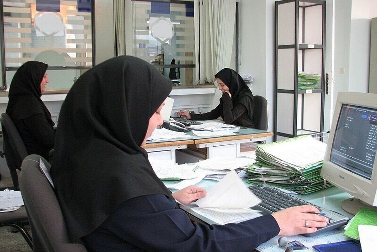 آخرین اطلاعاتی که مرکز پژوهش‌های اتاق بازرگانی ایران از وضعیت شاخص شامخ در آذرماه ۱۴۰۲ منتشر کرده، تاییدکننده وضعیت کاهش نرخ بیکاری در کشور است.